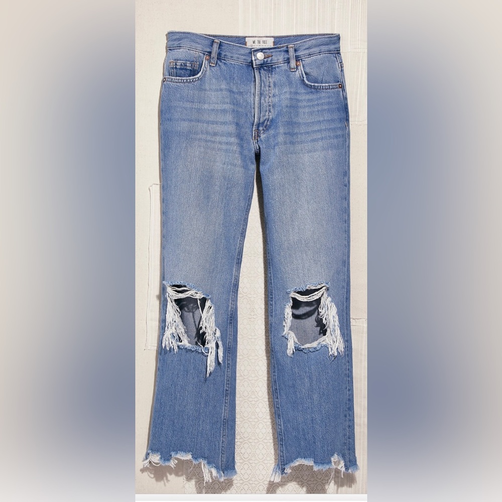 WE THE FREE distress jeans